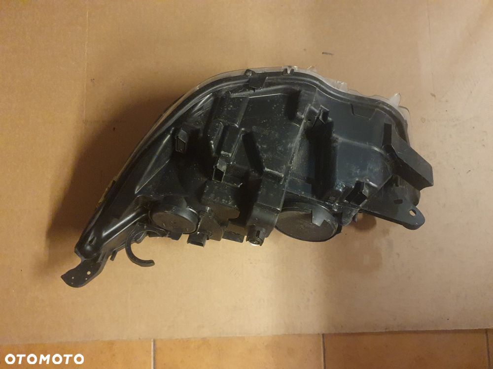 REFLEKTOR PRAWY CITROEN C4 II LIFT B7 LED EUROPA - 3