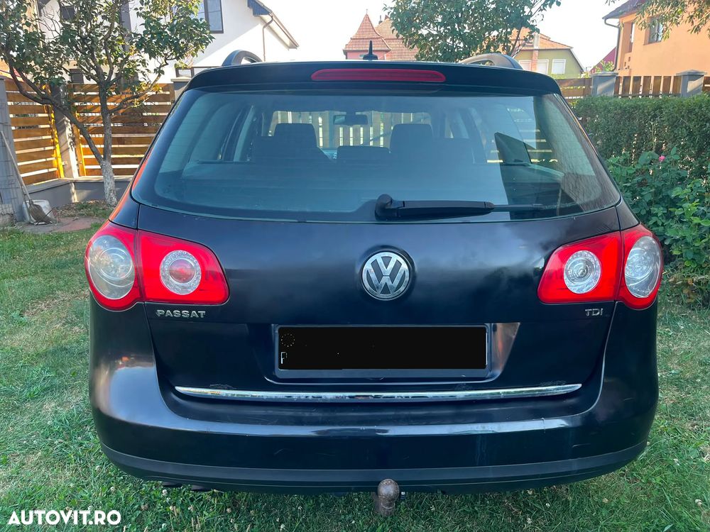 Volkswagen Passat 1.9 TDI Comfortline - 8