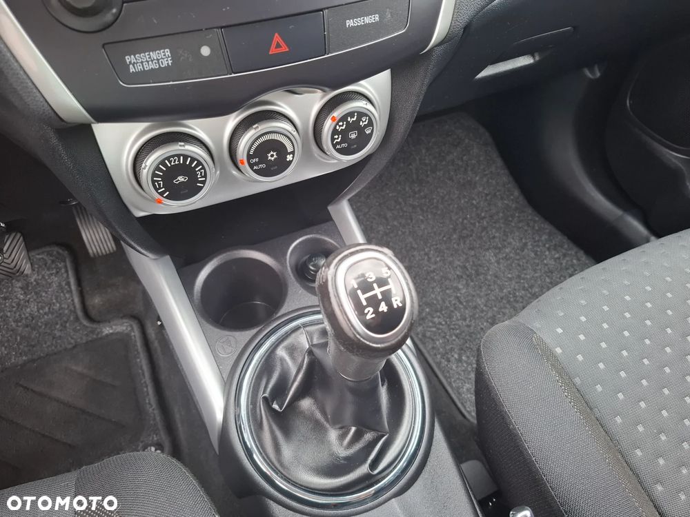 Mitsubishi ASX 1.6 2WD Intro Edition - 18