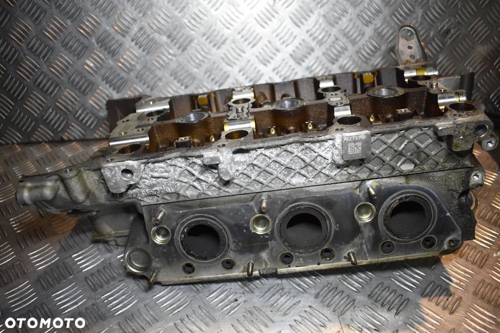 Mercedes 3.5 V6 Głowica silnika 2720162201
