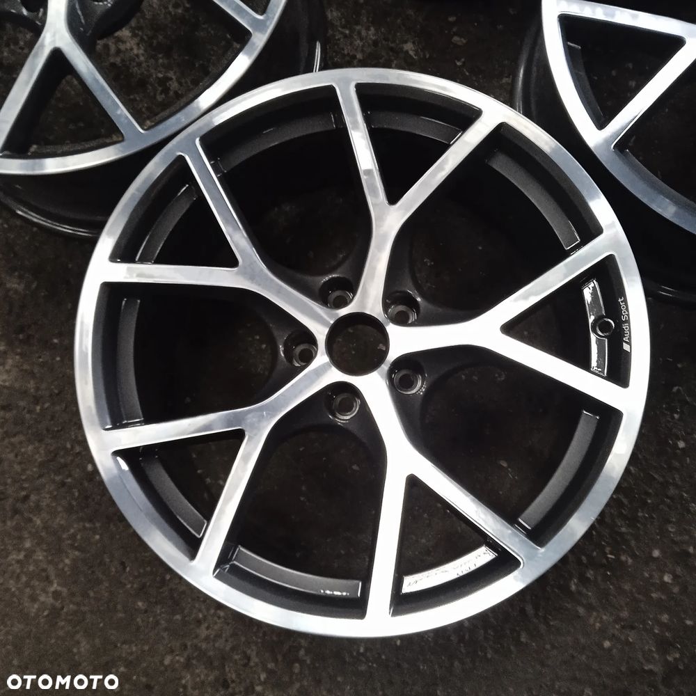 Felgi Audi RS3 8Y 19" ET46 - 6