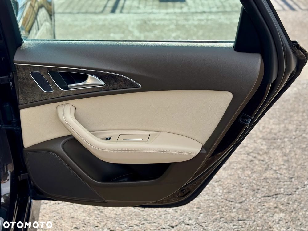 Audi A6 Avant 2.0 TDI Ultra S tronic - 28