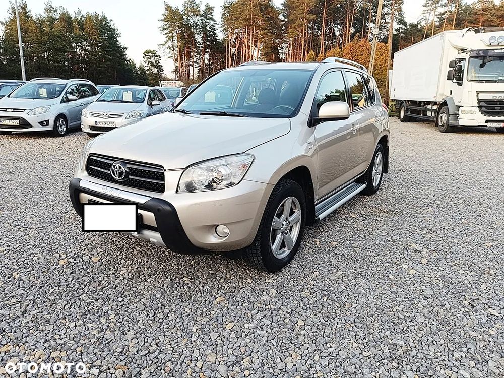 Toyota RAV4 2.2 D-4D Sol - 1