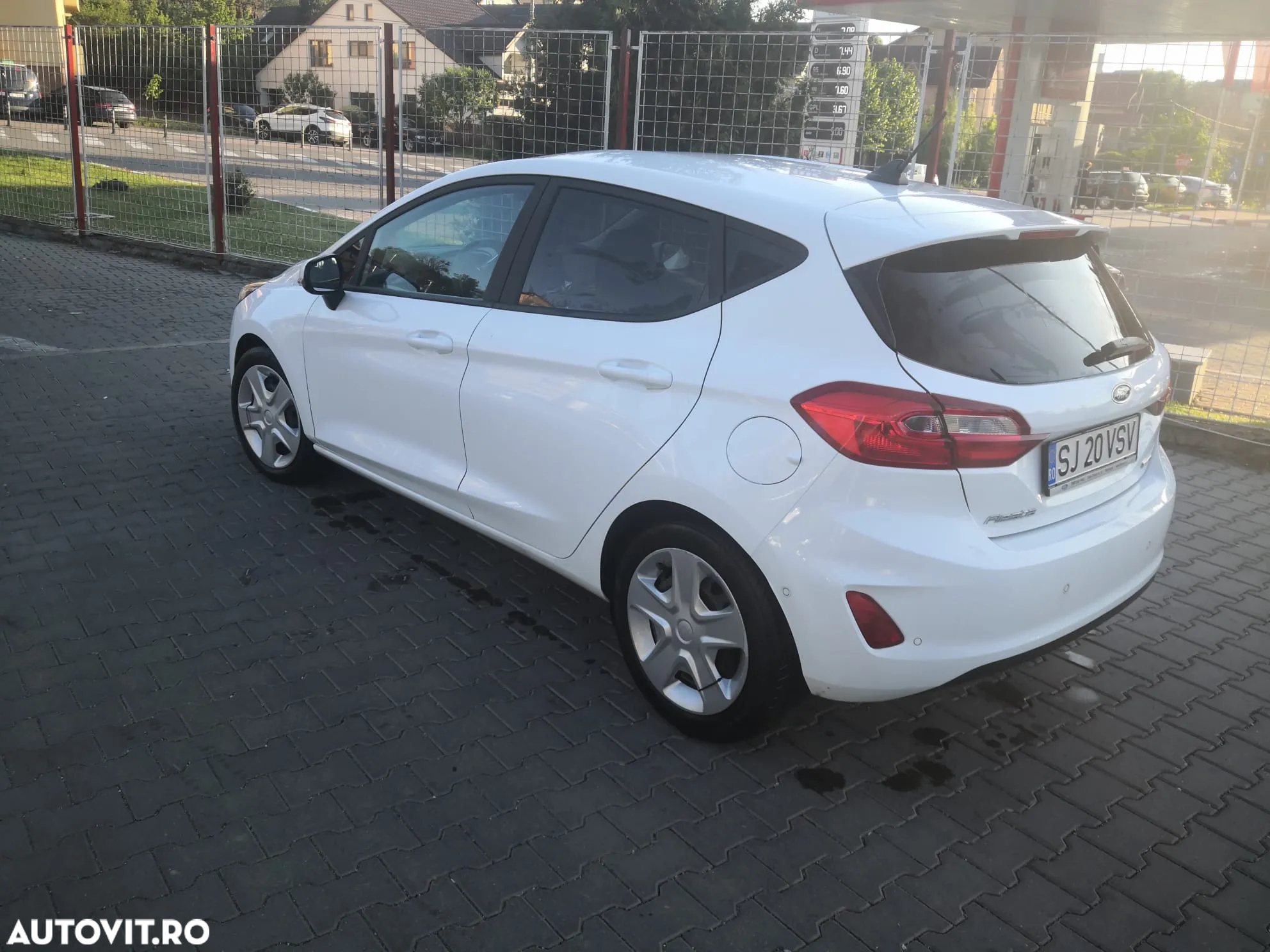 Ford Fiesta 1.0 EcoBoost Active II - 3