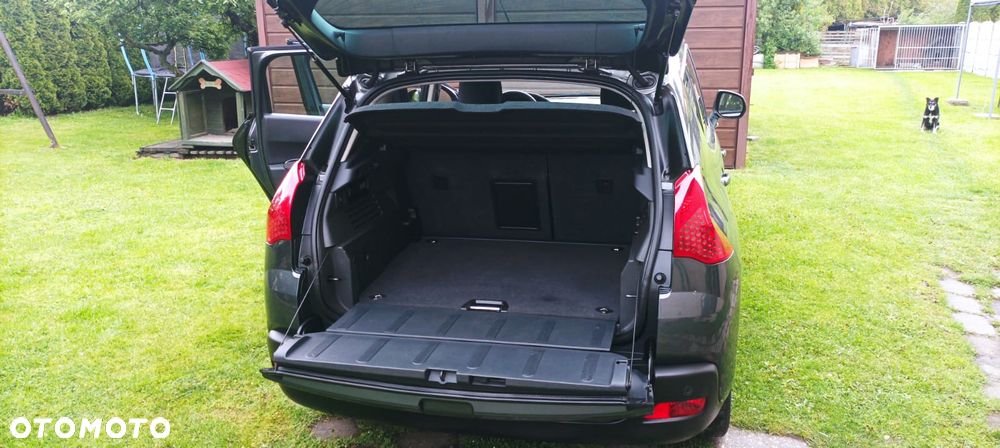 Peugeot 3008 1.6 HDi Access - 5