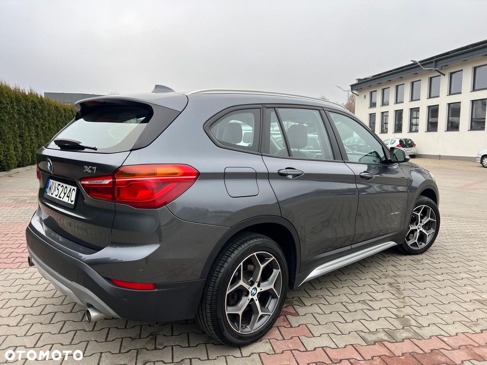 BMW X1 xDrive25d Advantage - 3