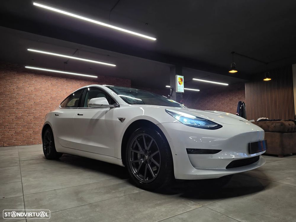Tesla Model 3 Long Range AWD Dual Motor - 36