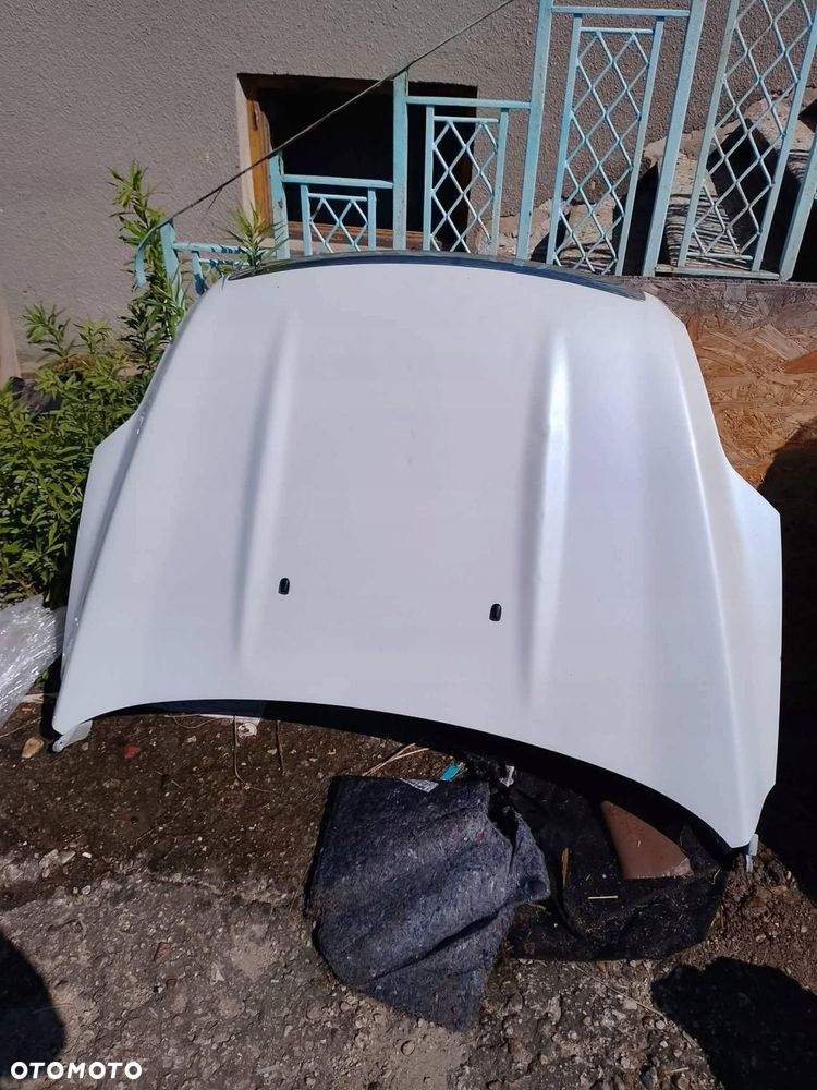 maska ford kuga mk1 biała perła - 1