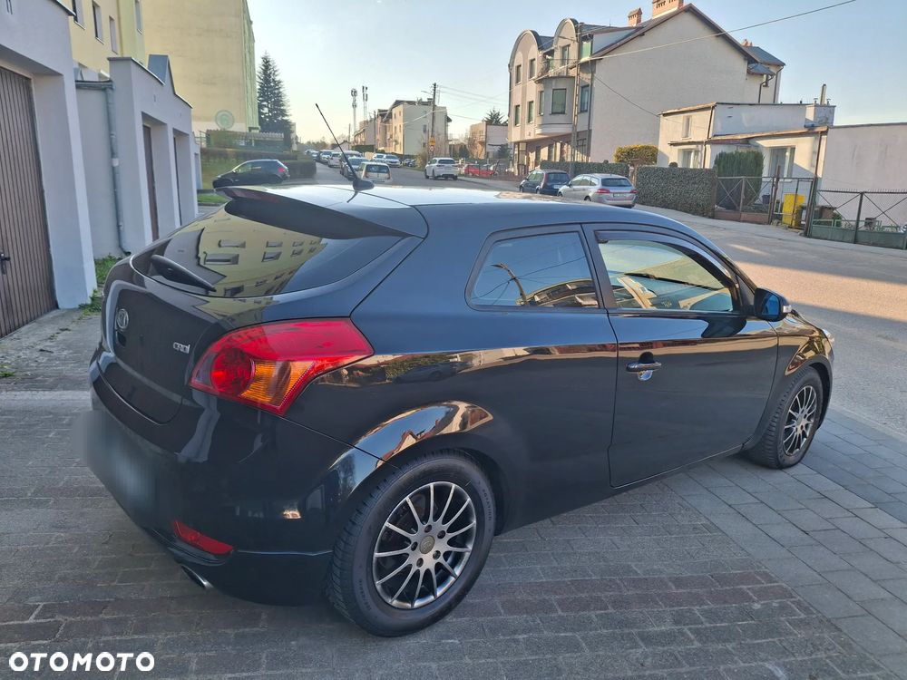 Kia Ceed 1.6 Crdi Comfort - 3