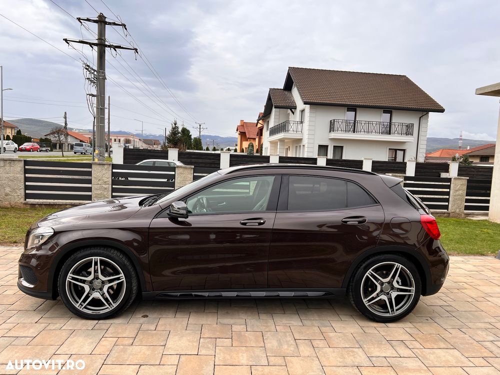 Mercedes-Benz GLA 220 CDI 4MATIC 7G-DCT AMG Line - 6