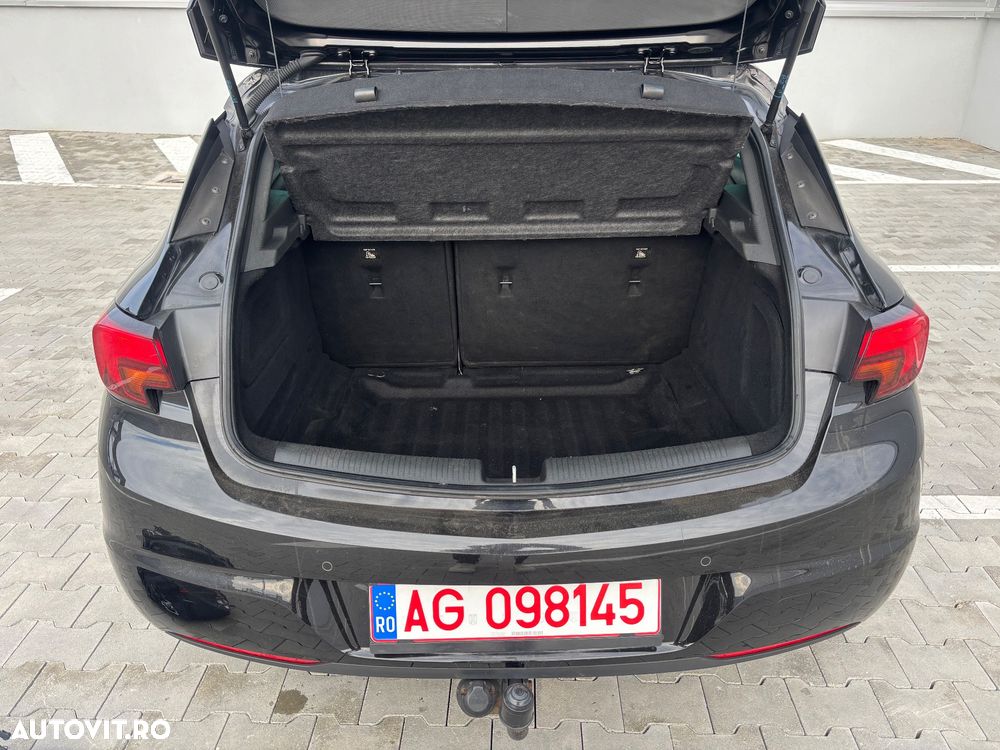 Opel Astra 1.2 Turbo Business Edition - 22