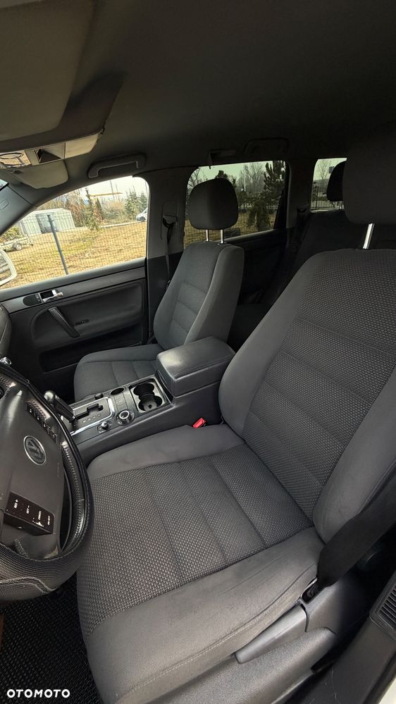 Volkswagen Touareg - 7