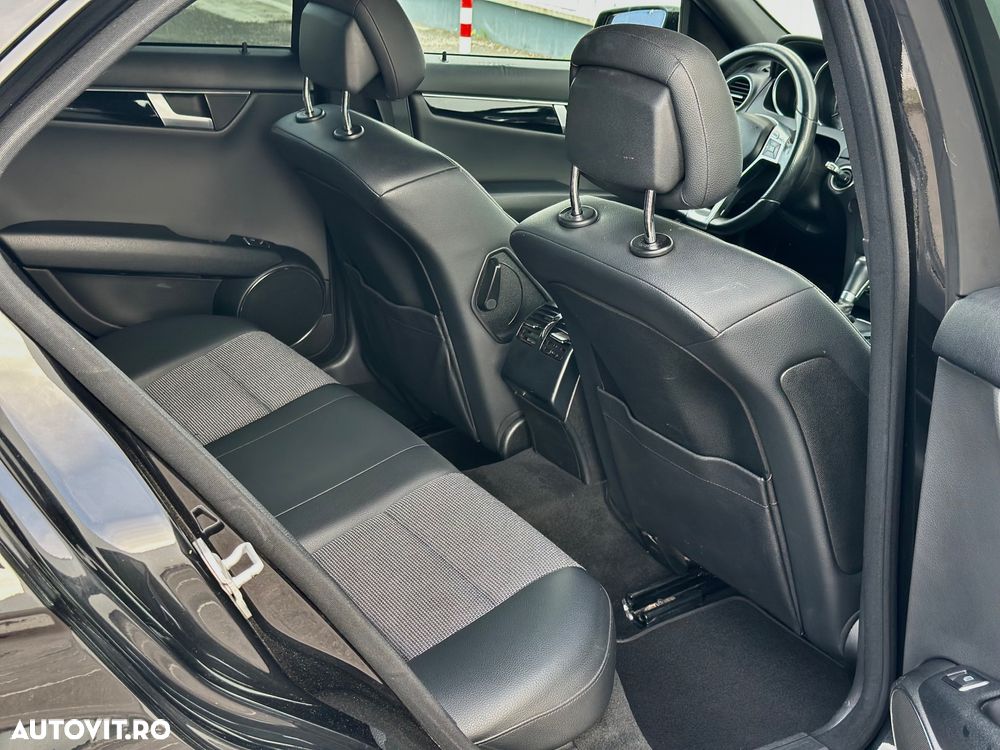 Mercedes-Benz C 220 d 4MATIC Aut. - 9