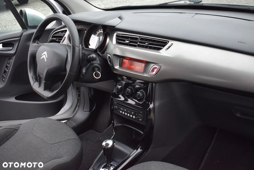 Citroën C3 Pure e-Tech VTi 82 ETG Tendance - 12