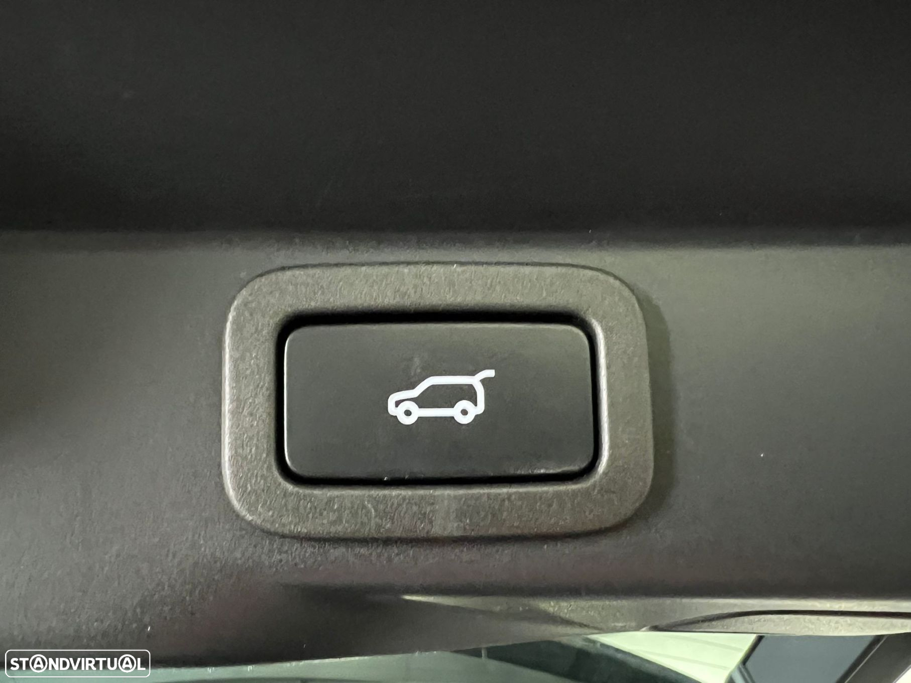 Land Rover Range Rover Sport 2.0 Si4 PHEV HSE Dynamic Stealth - 29
