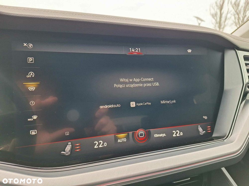 Volkswagen Touareg - 21