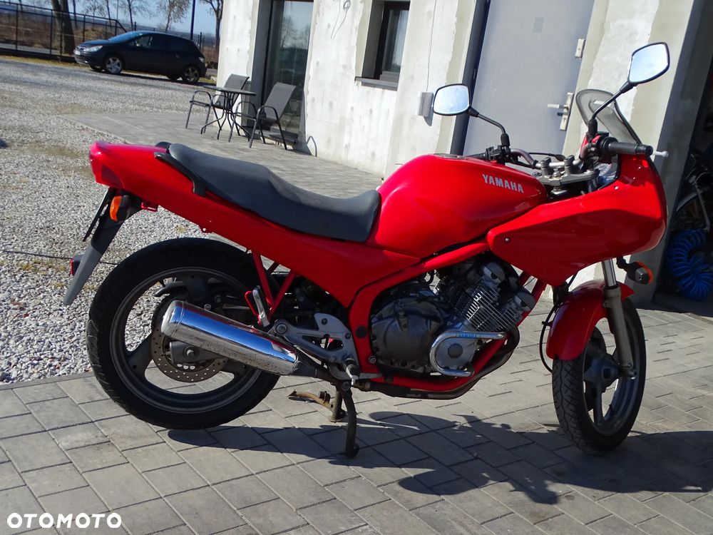 Yamaha XJ - 24