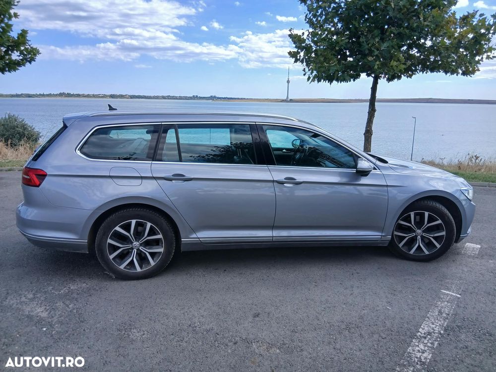 Volkswagen Passat 2.0 TDI DSG Comfortline - 1