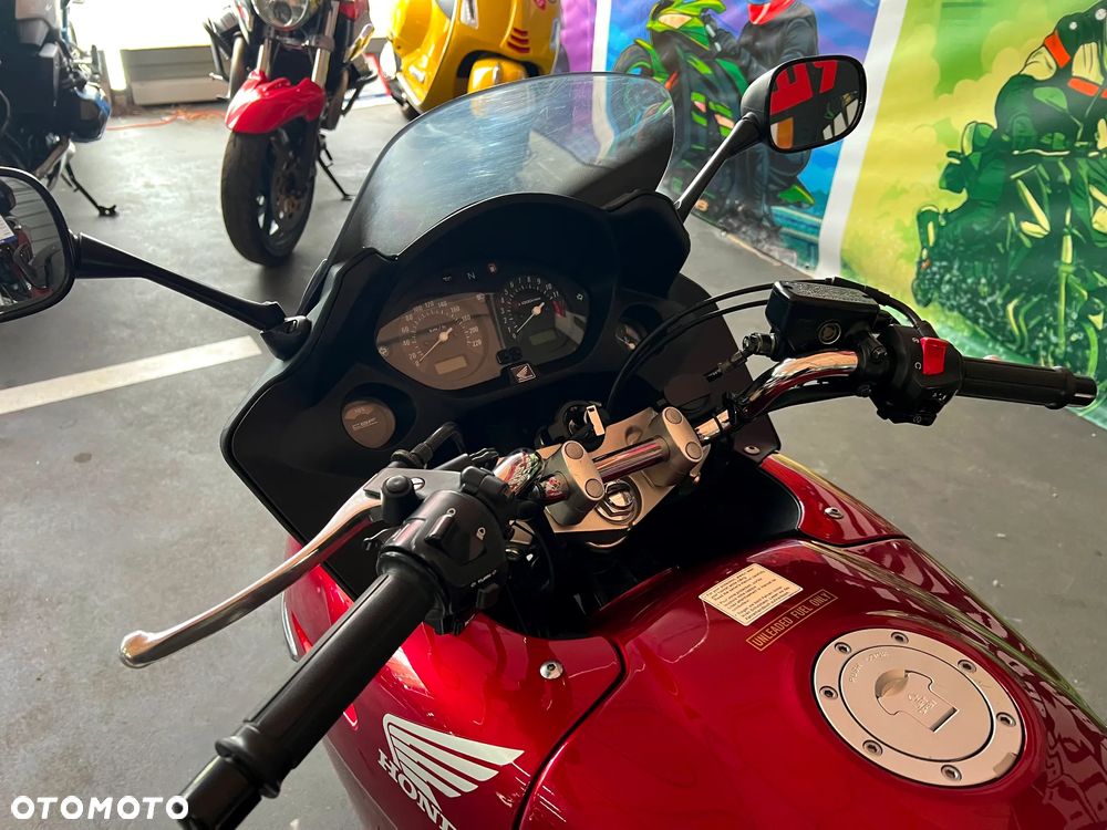 Honda CBF - 7