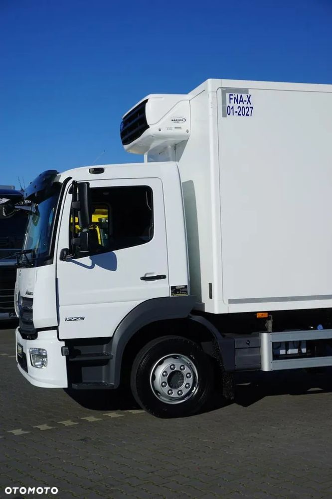 Mercedes-Benz ATEGO / 1223 / ACC / EURO 6 / CHŁODNIA + WINDA / MULTITEMPERATURA - 31