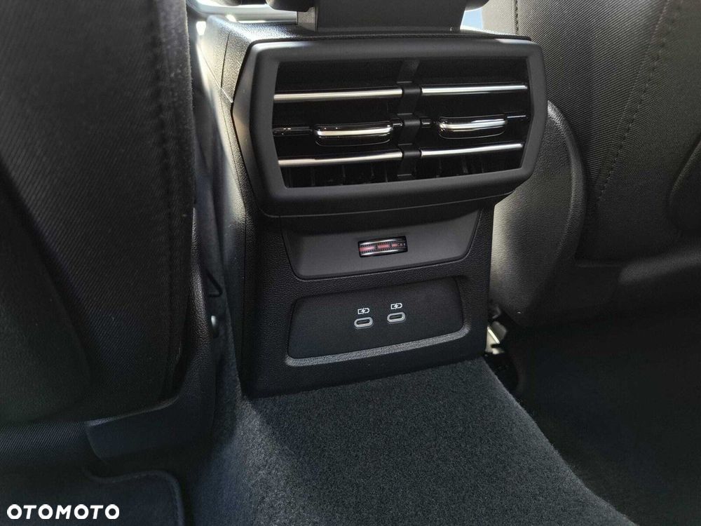Audi A3 Limousine 35 TFSI mHEV Advanced S tronic - 33