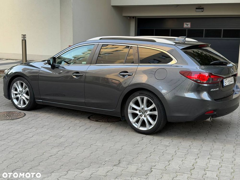 Mazda 6 - 8