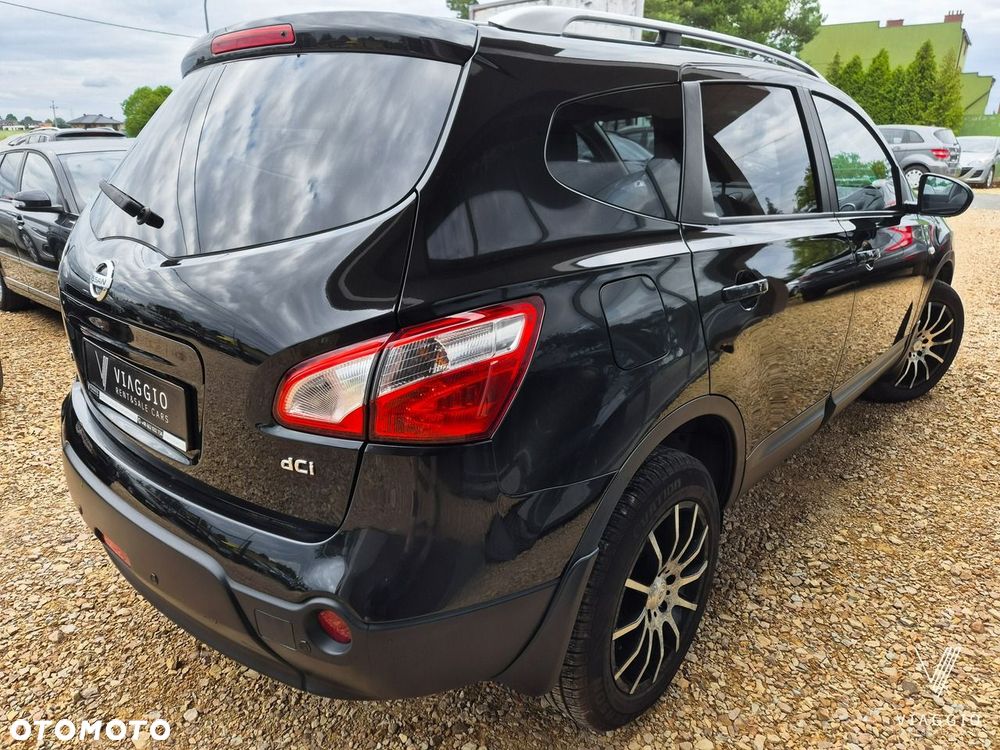 Nissan Qashqai+2 - 4