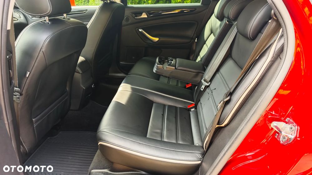 Ford Mondeo 2.0 EcoBoost Titanium S - 22