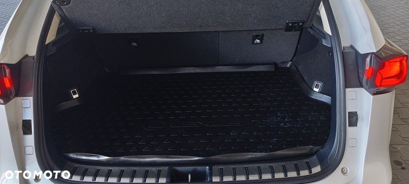 Lexus NX 300h Elegance AWD - 6