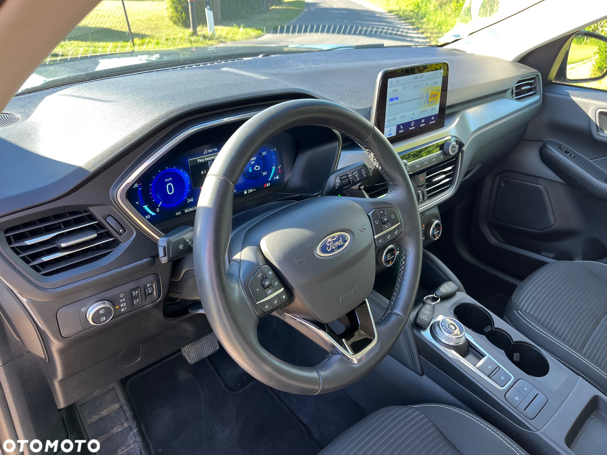 Ford Kuga 2.5 FHEV AWD Titanium - 13