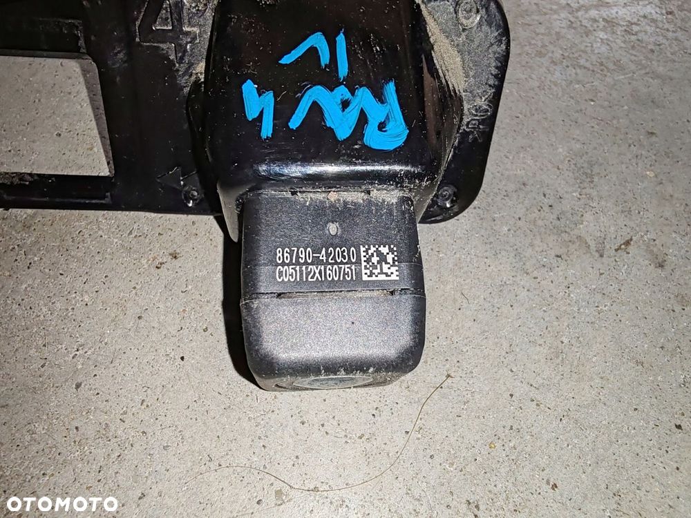 Kamera cofania 86790-42030 Toyota RAV-4 IV 12-18 - 3