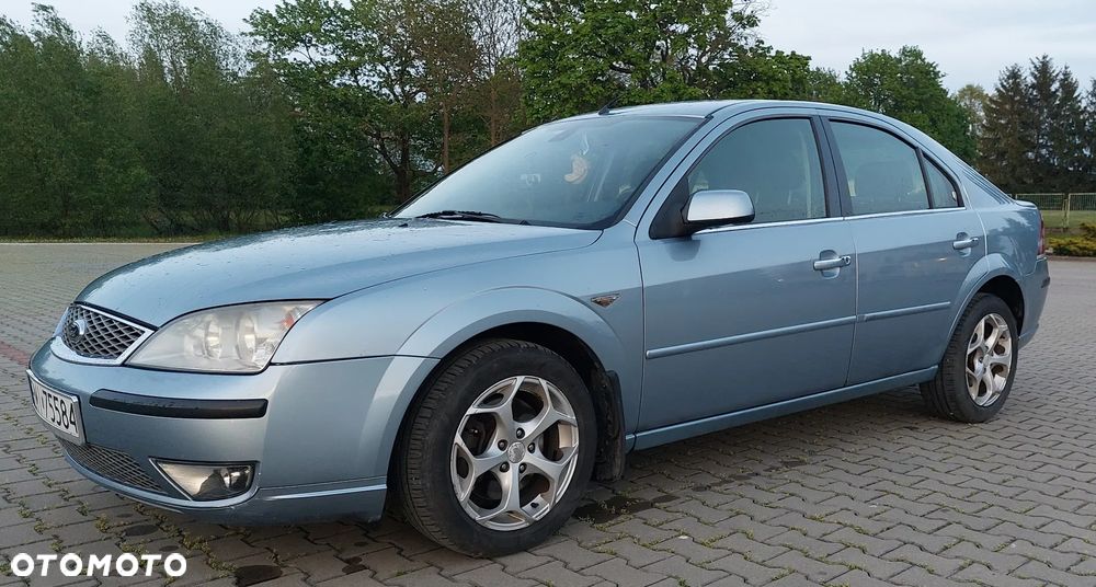 Ford Mondeo 2.0 TDCI DPF Ghia - 1