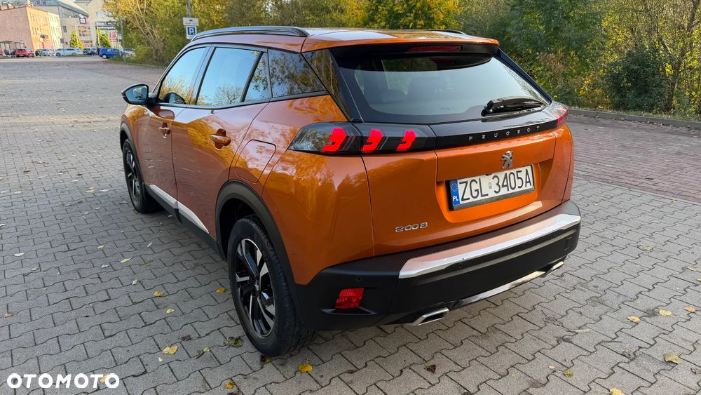 Peugeot 2008 1.2 PureTech Allure Pack S&S - 11