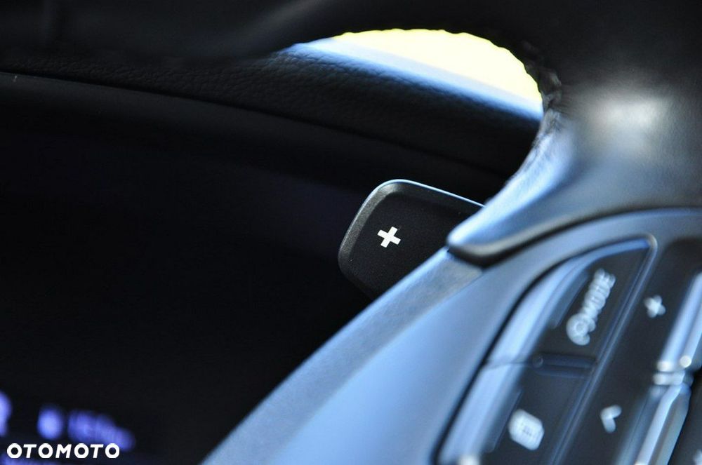 Hyundai i30 1.6 CRDI DCT EDITION 30+ - 38