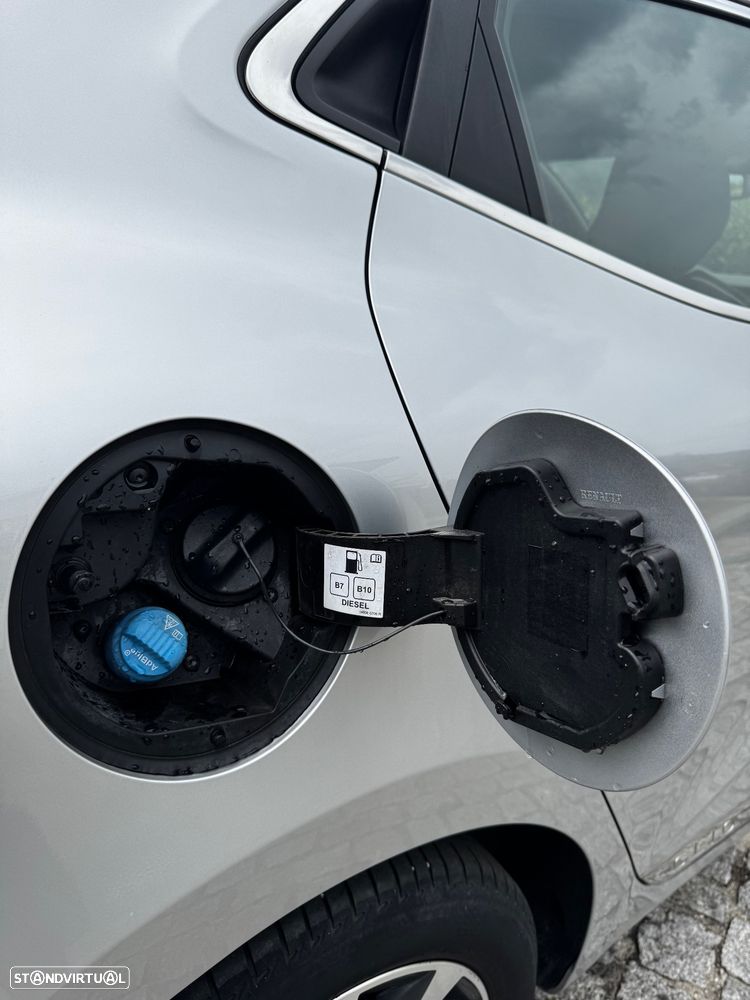 Renault Clio - 37