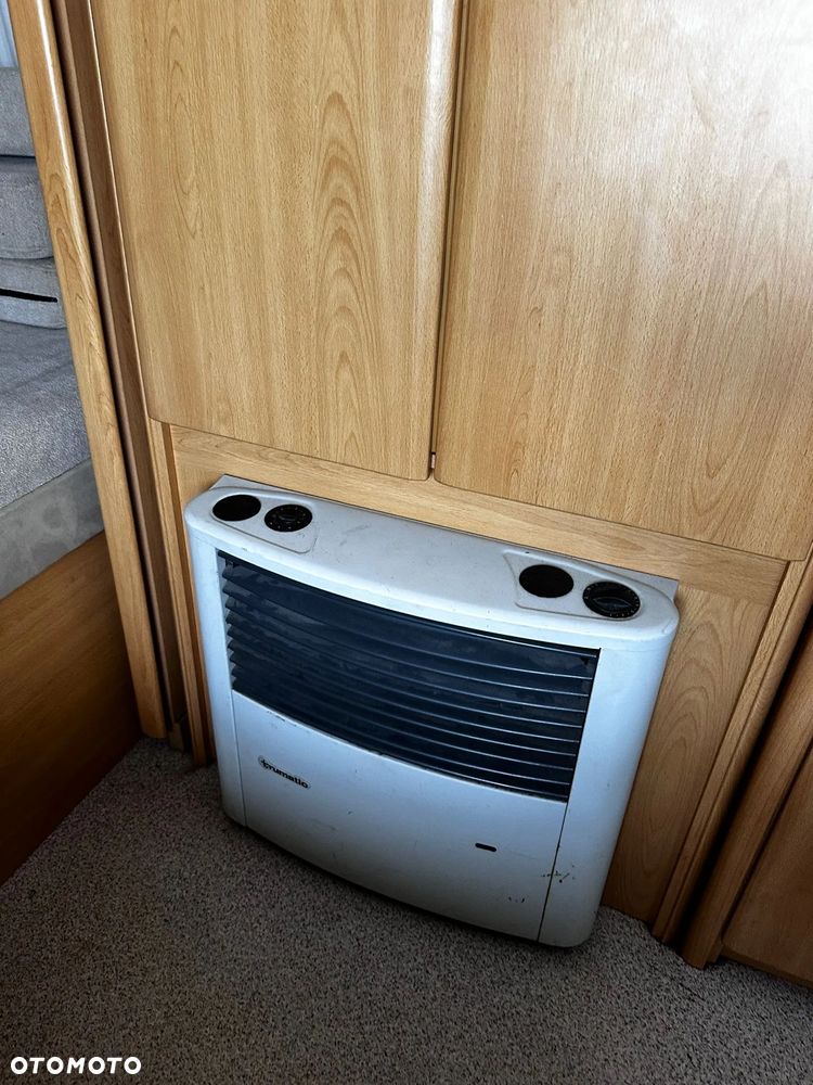 KNAUS Sudwind 550 - 21