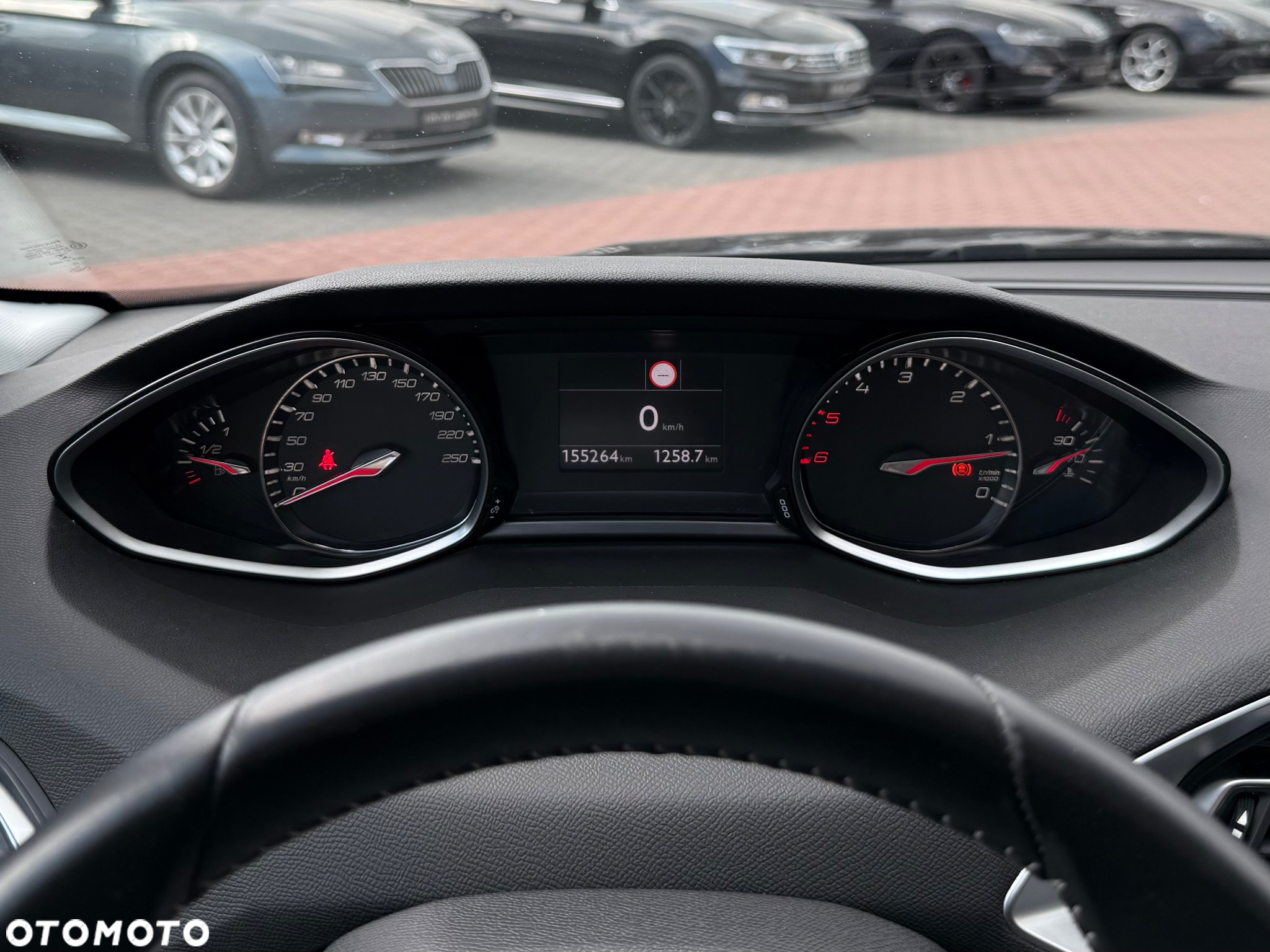 Peugeot 308 SW 1.5 BlueHDi Allure S&S - 23