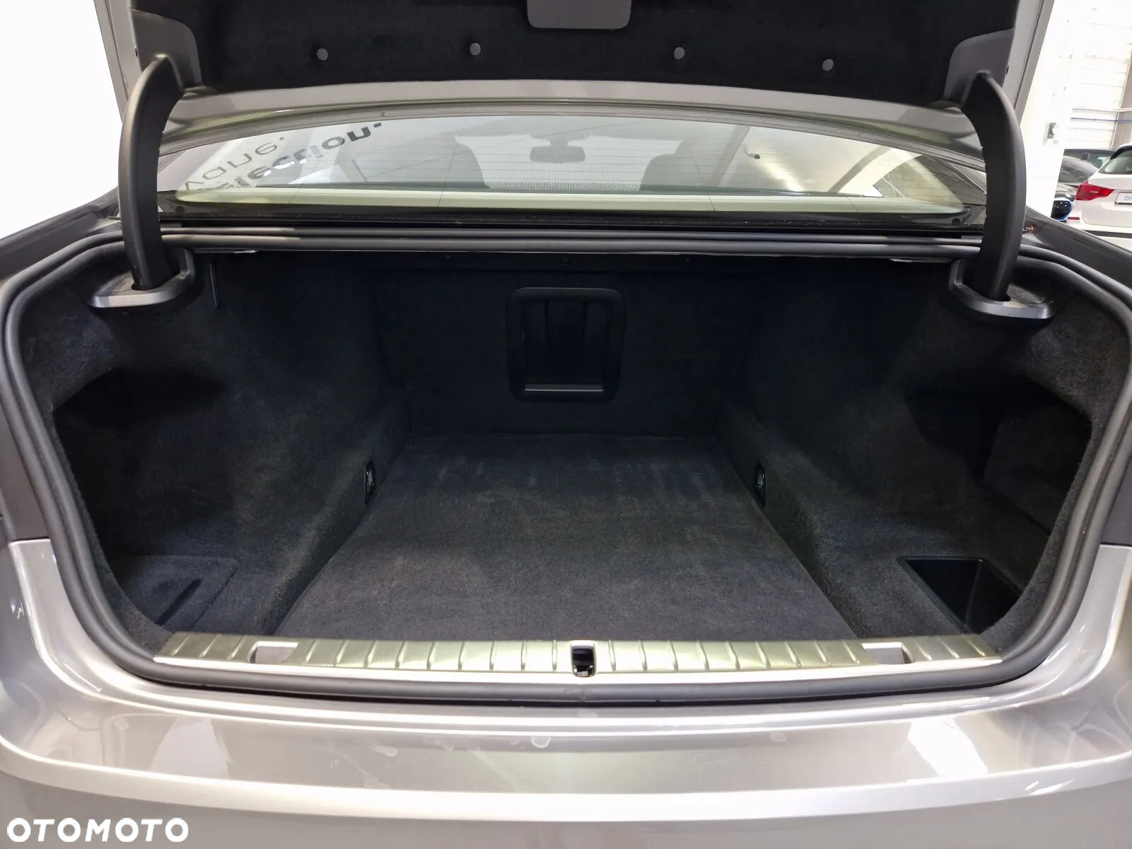 BMW Seria 7 - 13