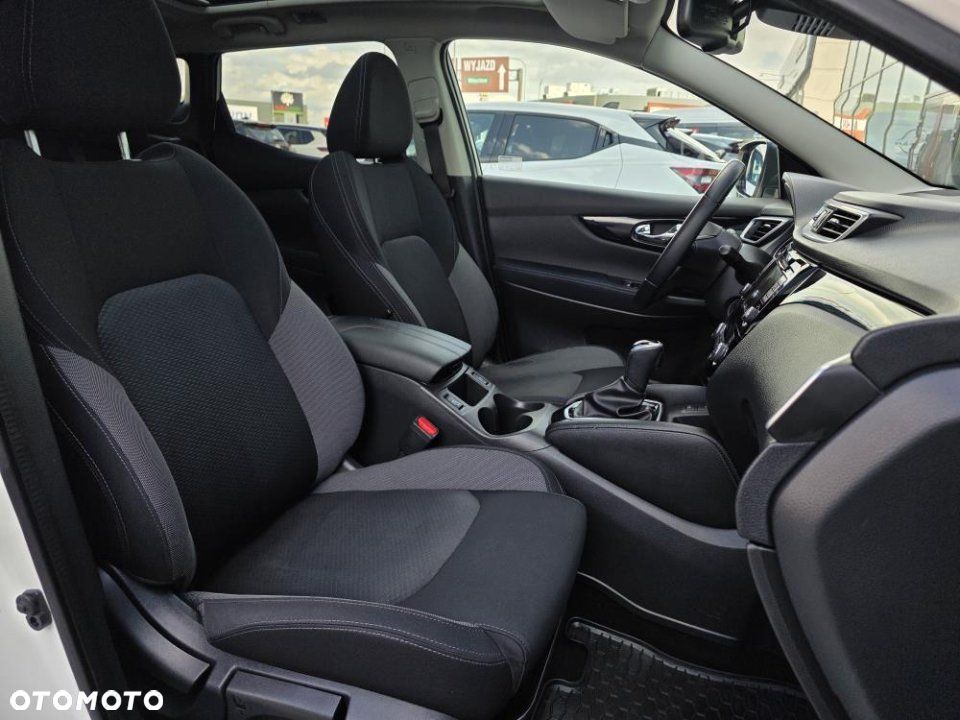 Nissan Qashqai - 23