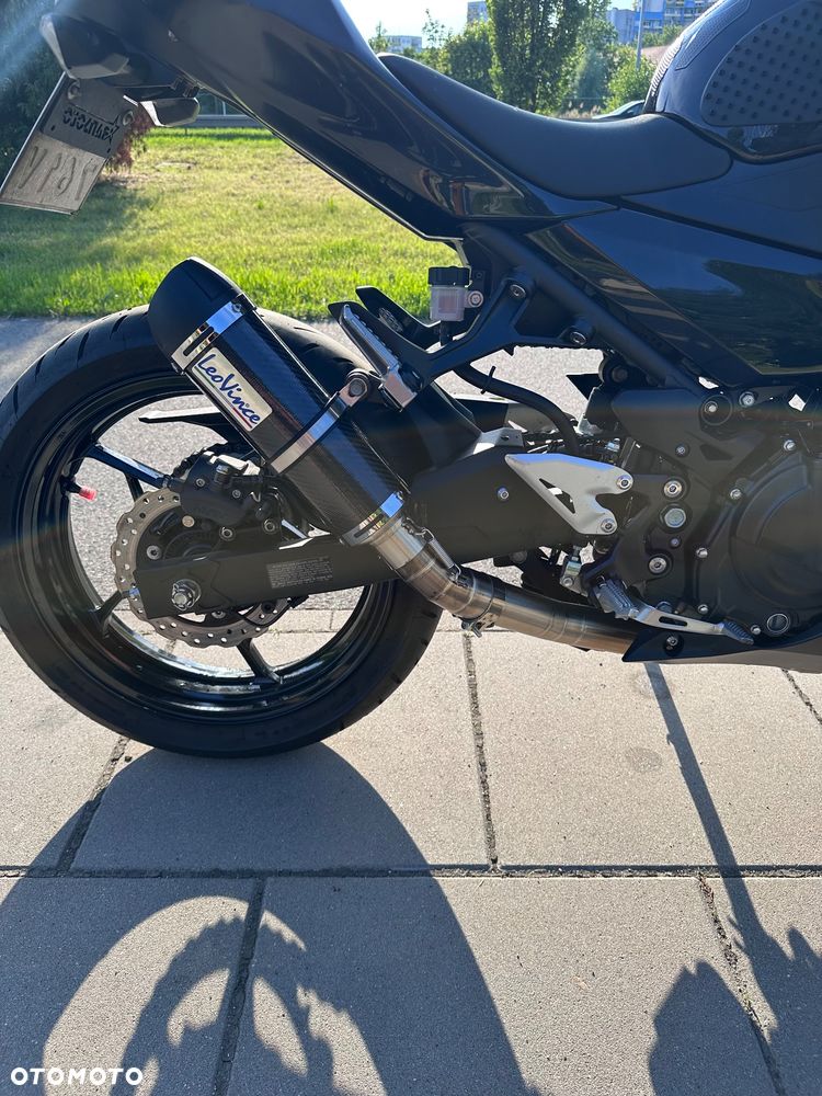 Kawasaki Ninja 400 - 15