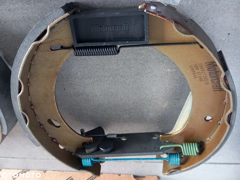 Zestaw naprawa hamulca tył Ford Escort 1995-2001 1458750 - 3