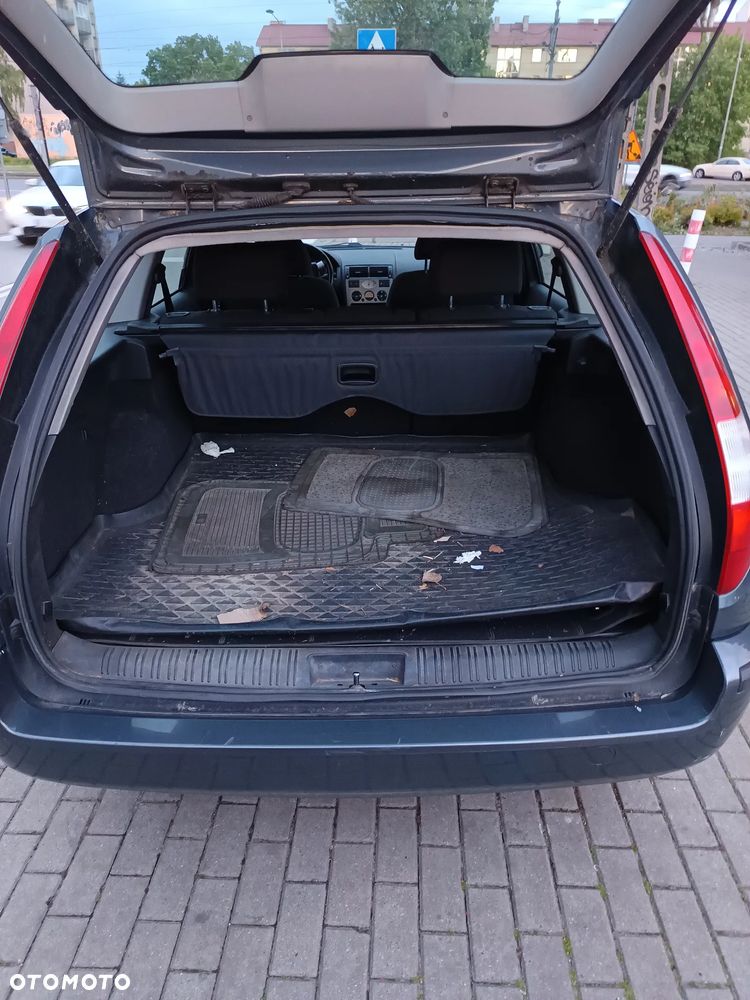 Ford Mondeo 1.8 Ambiente - 10