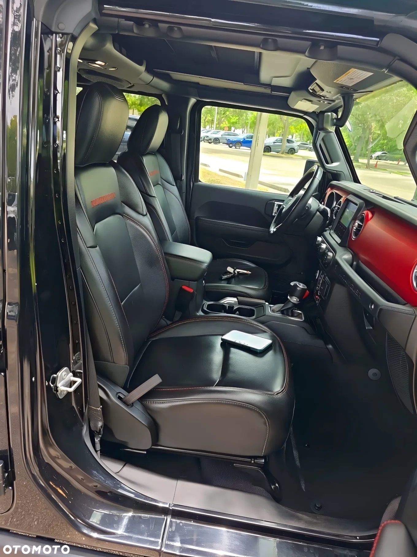 Jeep Wrangler - 8