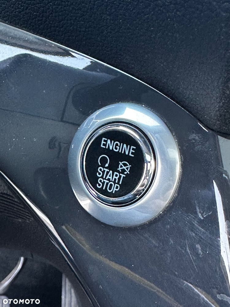 Ford Kuga 2.0 TDCi Individual MPS6 - 20