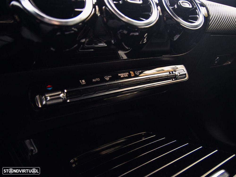 Mercedes-Benz A 180 d Style Aut. - 32