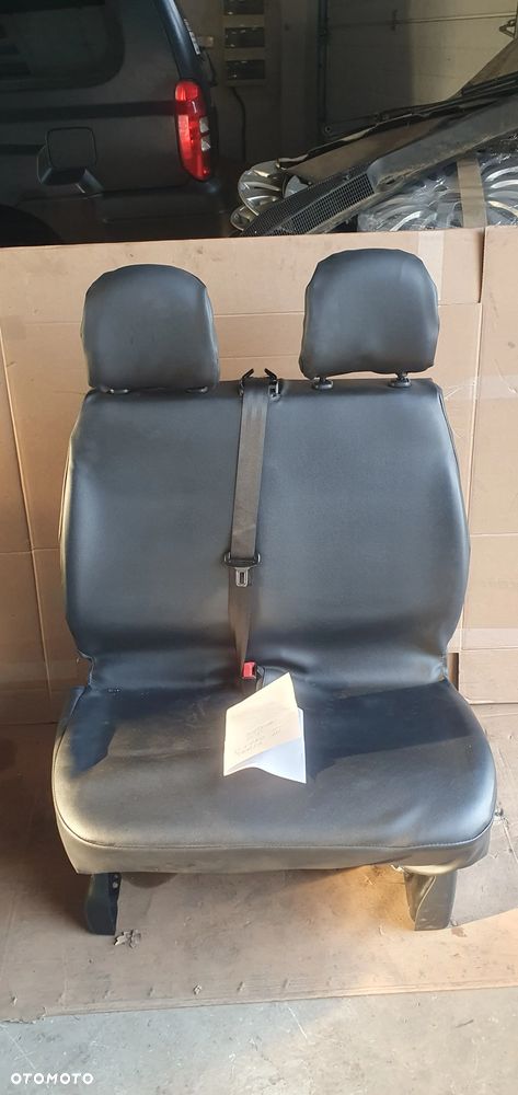 Pokrowce z EKO skóry komplet pokrowiec Renault Trafic III Vivaro B 14- - 7