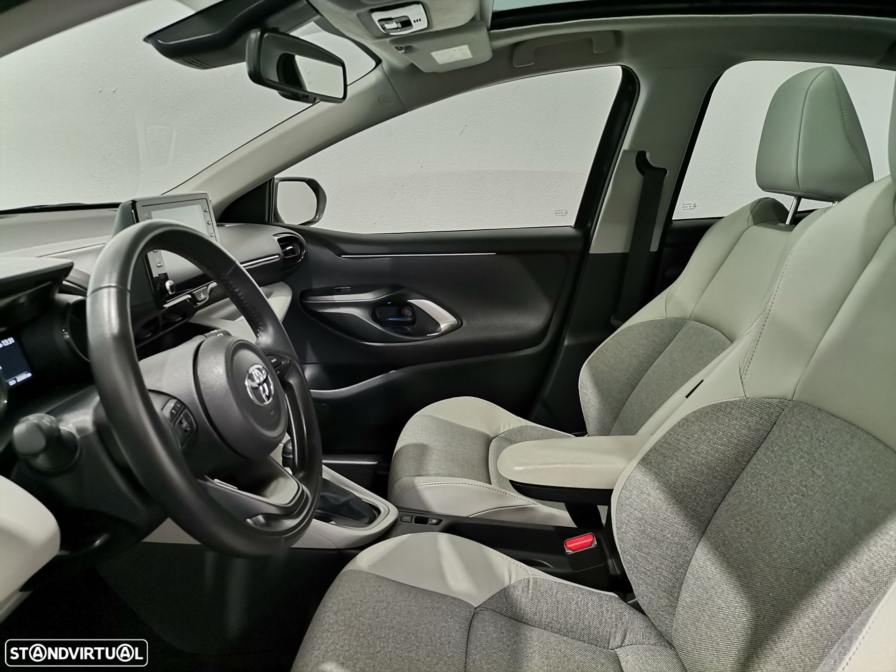 Toyota Yaris - 6