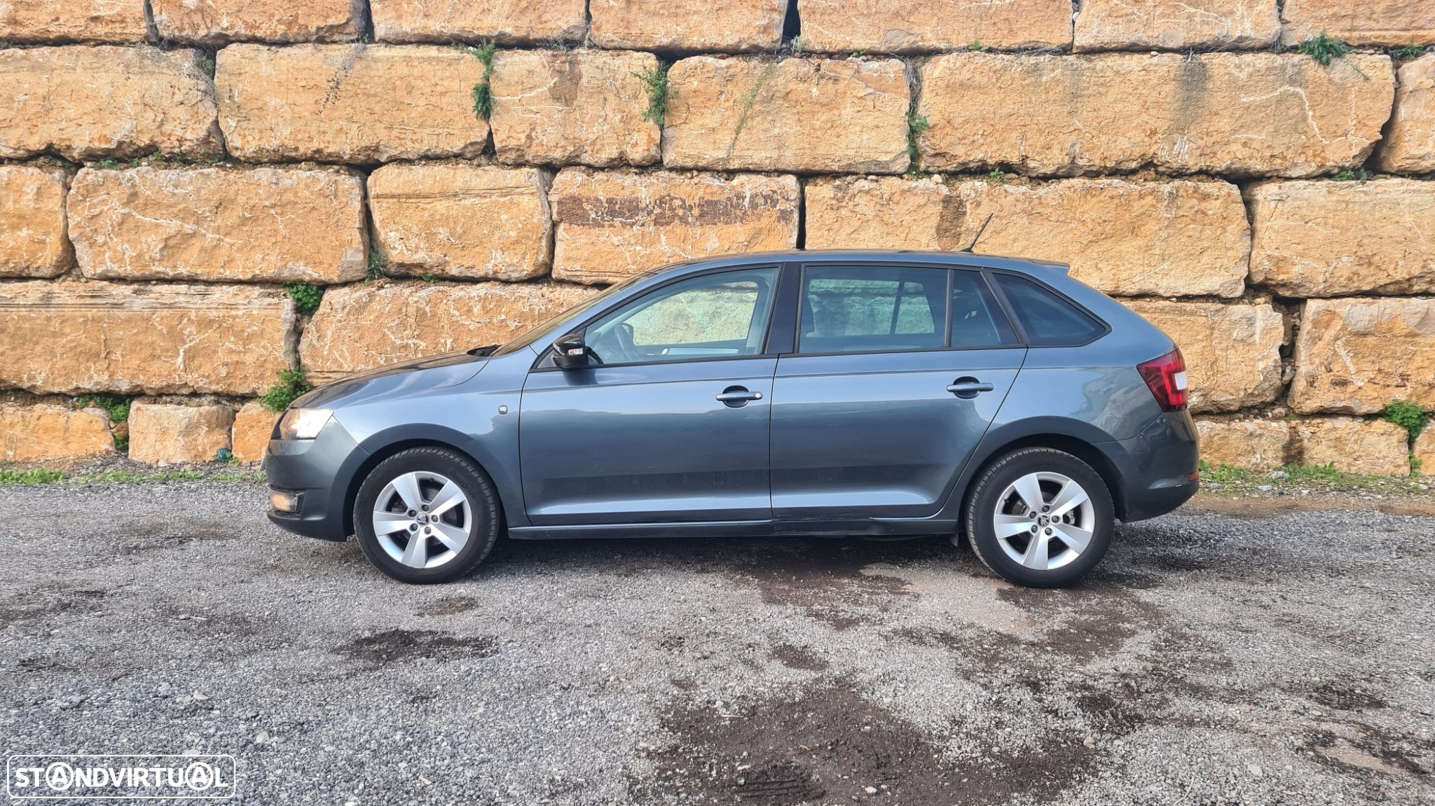 Skoda Rapid Spaceback 1.4 TDi Ambition - 3