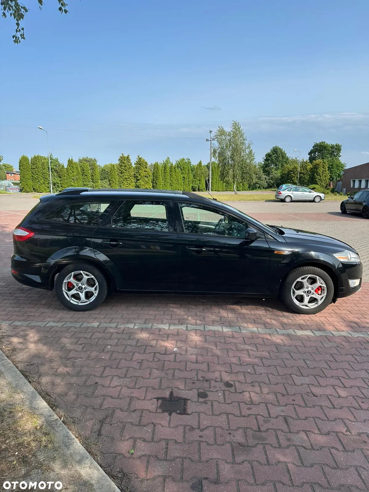 Ford Mondeo 2.0 Ambiente - 2