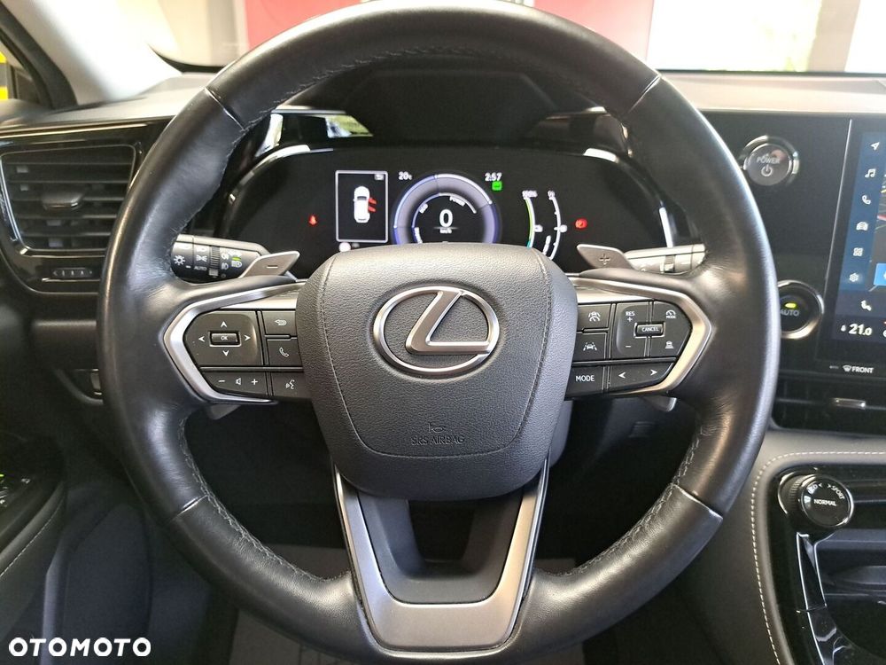 Lexus NX - 16